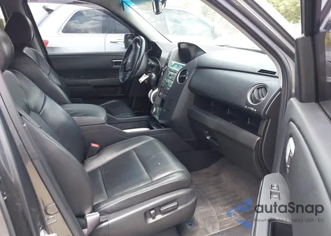 2011 Honda Pilot Touring from USA, damaged, VIN 5FNYF4H9XBB022068